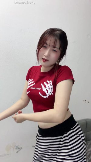 Ai có thể nắm giữ bầu ngực tròn của em Hiền 2k4 đây – Hot Live