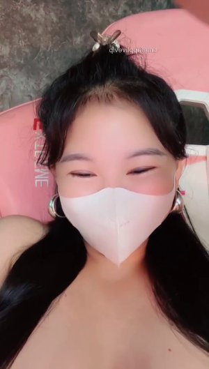 Ly Xù khoe sở thích húp chim Tây to dài hơn trai Việt – phim sex mmlive