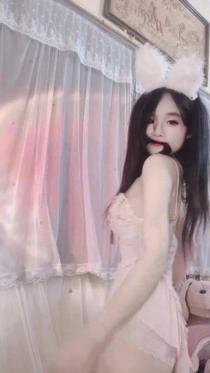 Nhibaby chubby gương mặt đầy tiềm năng trong làng showbiz – Nhibabyy Bigo Live